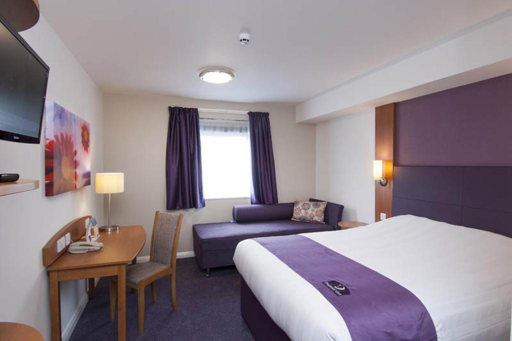 Premier Inn Newcastle Team Valley 게이츠헤드 객실 사진