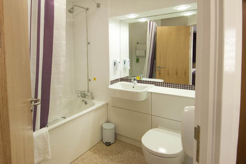 Premier Inn Newcastle Team Valley 게이츠헤드 객실 사진